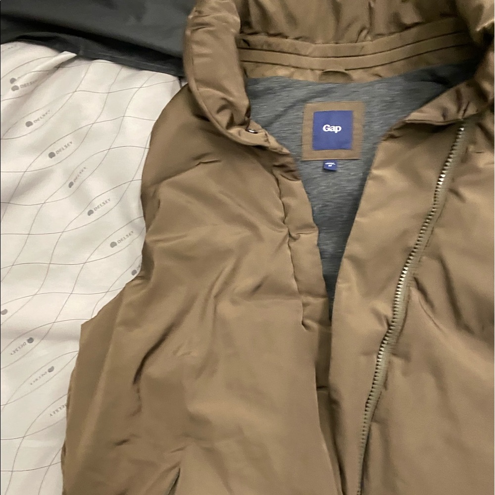 Gap Fall & Winter Puffer Vest